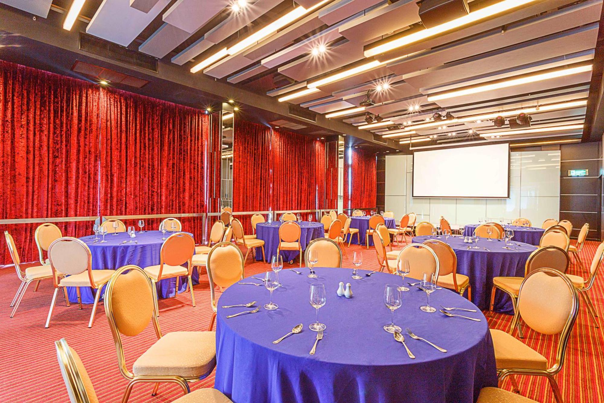 Ibis Styles Chiang Mai Hotel Exterior photo