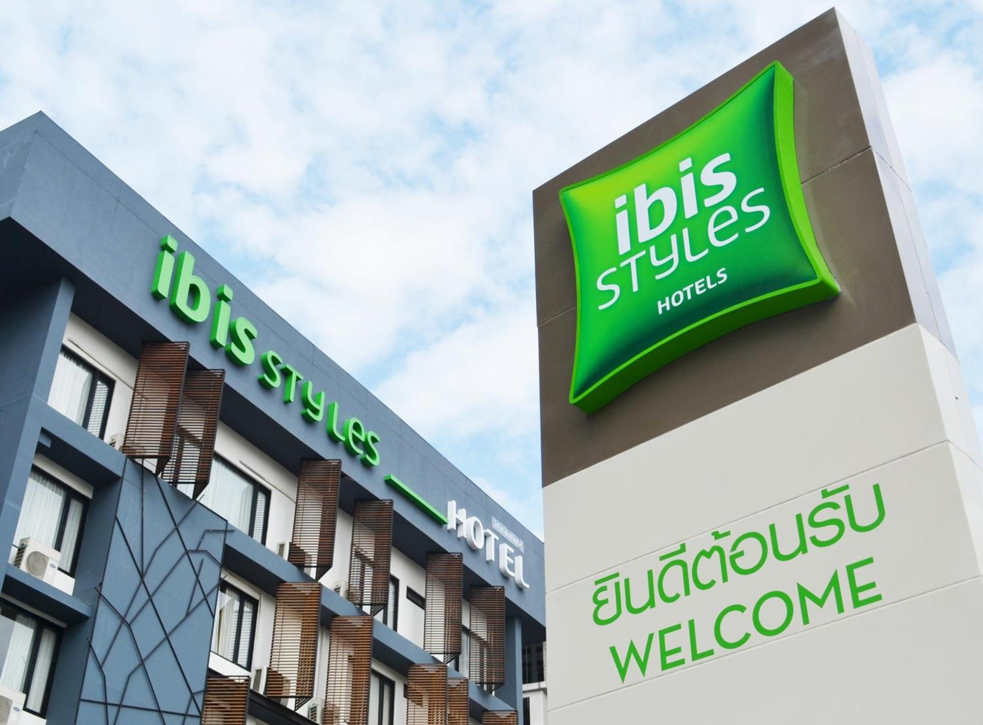 Ibis Styles Chiang Mai Hotel Exterior photo